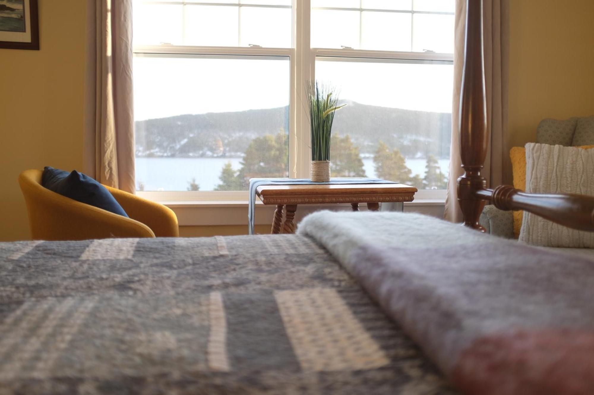 The Bread And Cheese Country Inn Bay Bulls Екстериор снимка
